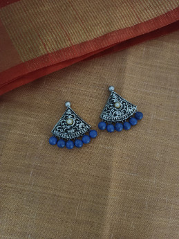 Triangle silver blue earring